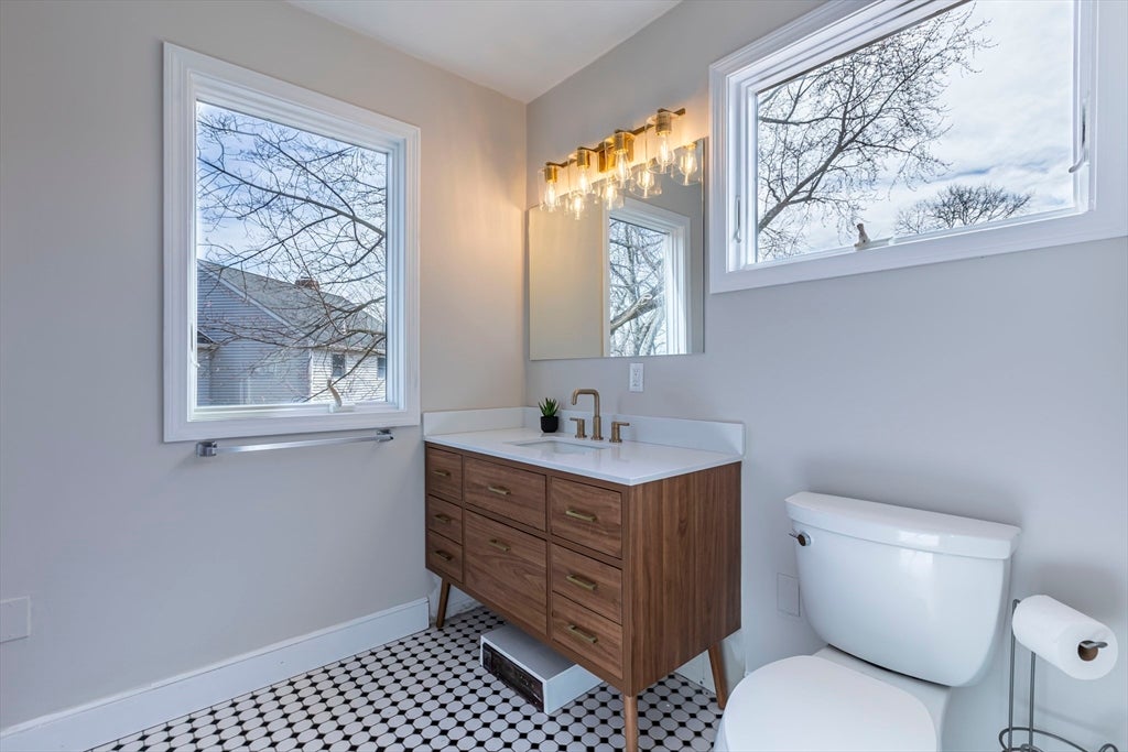 270 Cross St #SF, Winchester, MA, 270 Cross St #SF, Winchester, MA Photo #15