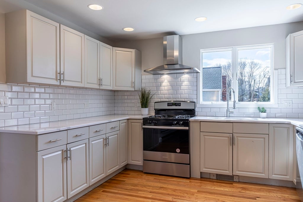 270 Cross St #SF, Winchester, MA, 270 Cross St #SF, Winchester, MA Photo #4