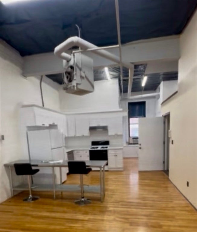 145 Pearl St 03