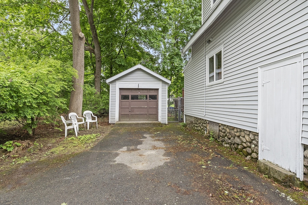 29 Woodland Rd.