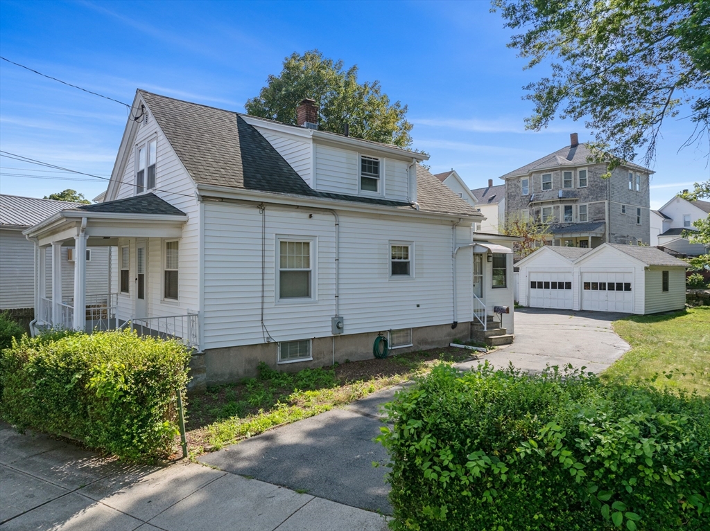 38 Farnham St