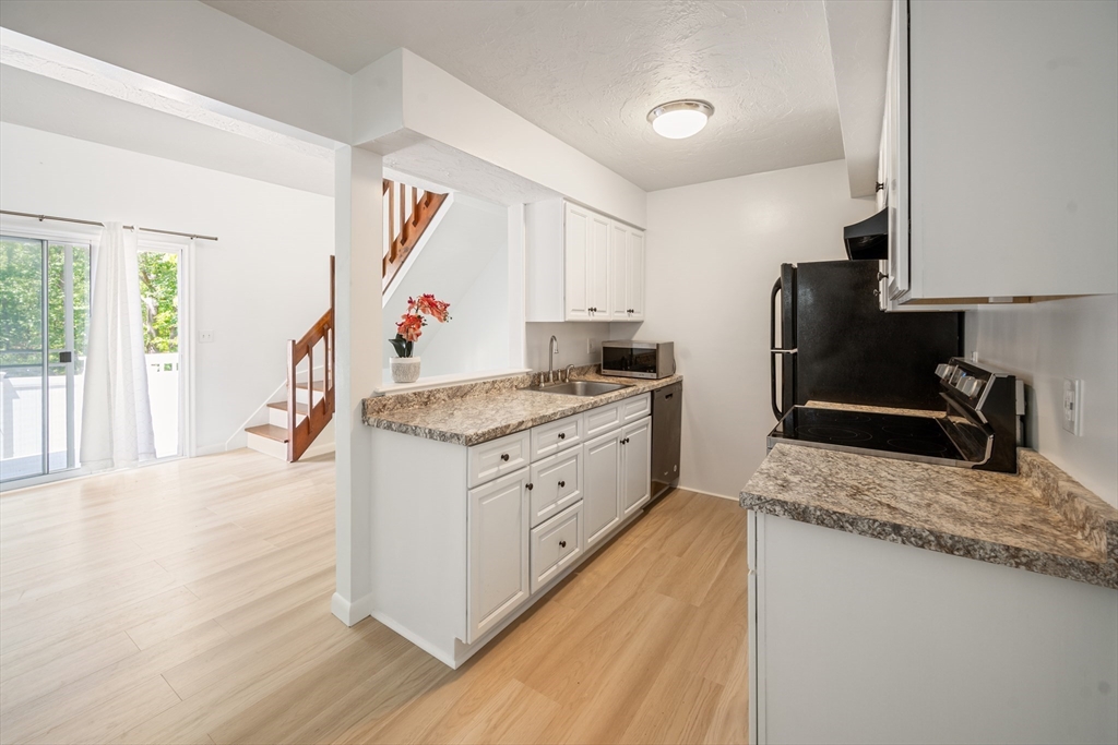 203 Lake St 42