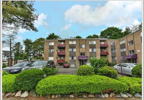 120 Bradlee 7 Boston MA 02136