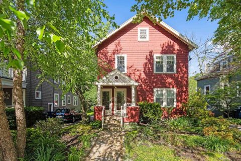 Photo of 223 Lakeview Ave #223, Cambridge, MA 02138 (MLS # 73526524)