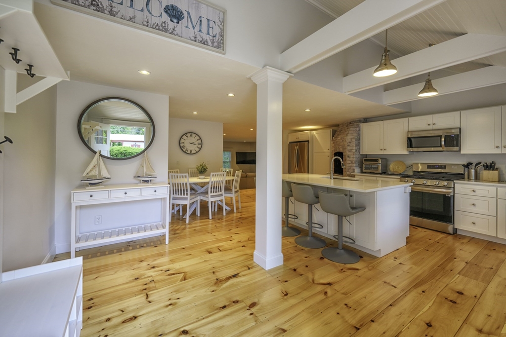 28 Seminole Dr