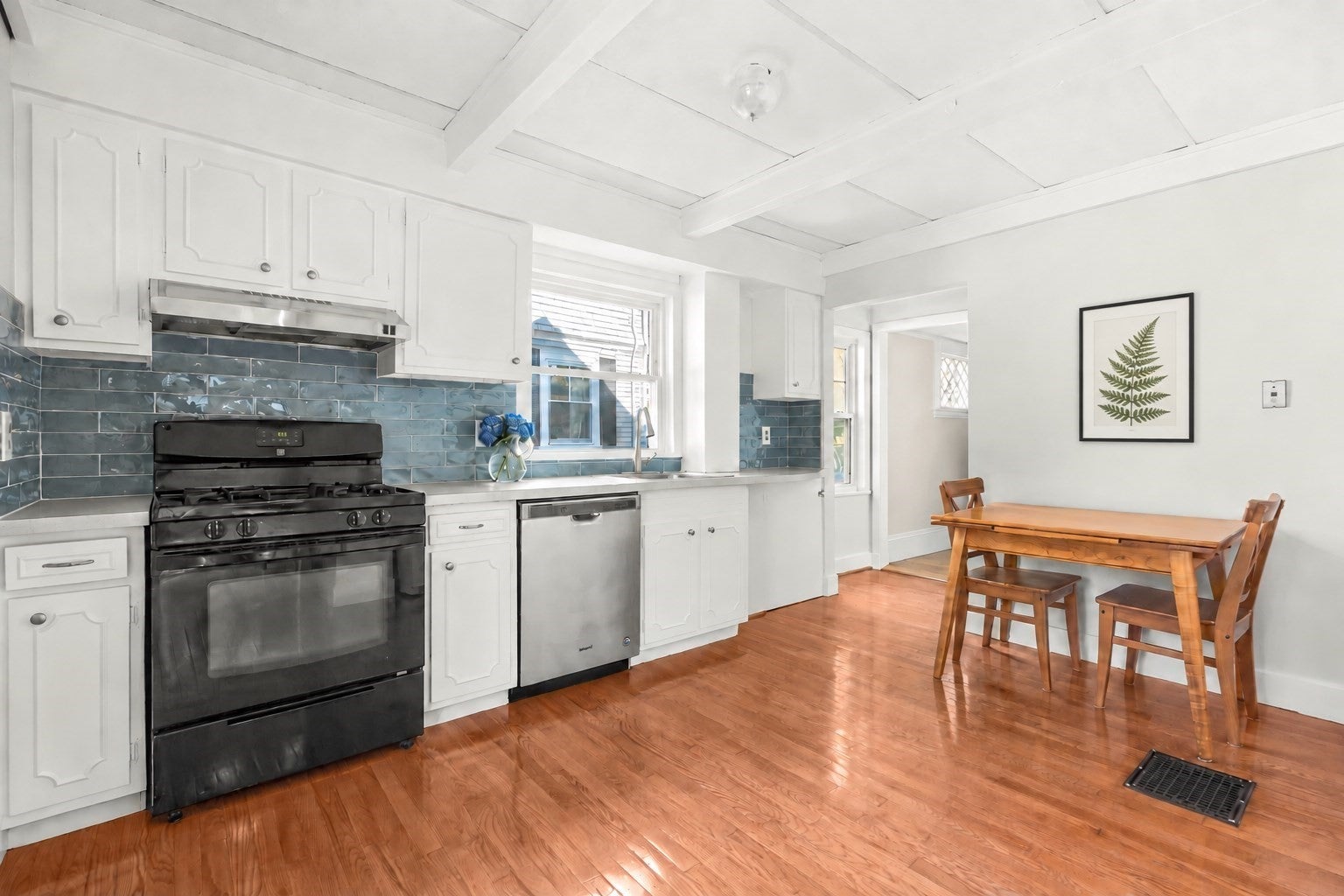 15 Lloyd Street, Winchester, MA, 15 Lloyd Street, Winchester, MA Photo #16