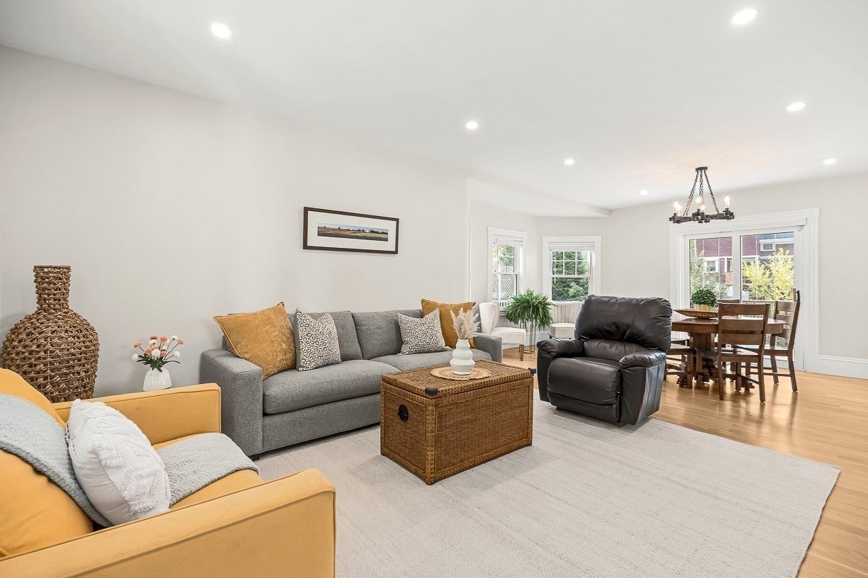 15 Lloyd Street, Winchester, MA, 15 Lloyd Street, Winchester, MA Photo #10
