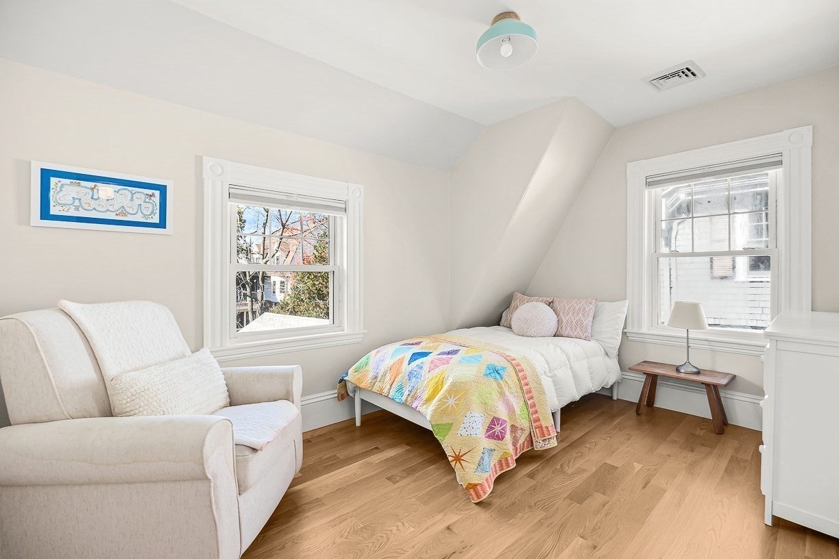 15 Lloyd Street, Winchester, MA, 15 Lloyd Street, Winchester, MA Photo #26