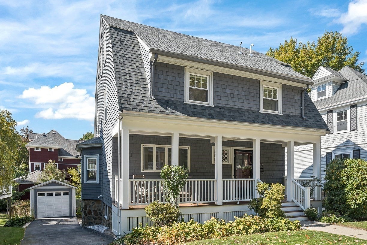 15 Lloyd Street, Winchester, MA, 15 Lloyd Street, Winchester, MA Photo #5