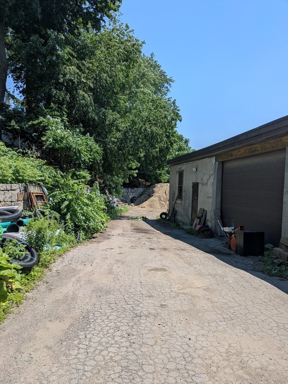 57-RR Grove St