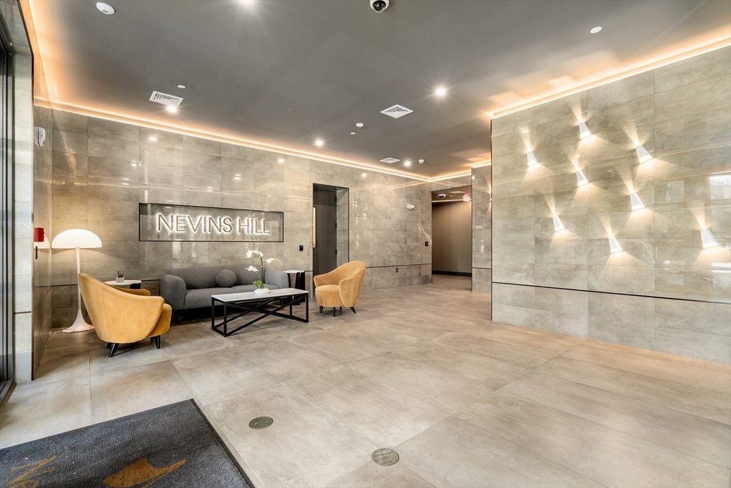 1 Nevins Hill Way 503