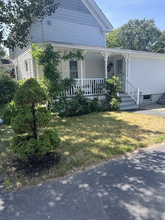 346 Oak Street