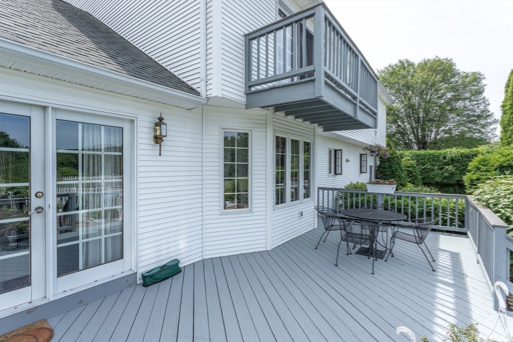 32 Crescent Ridge