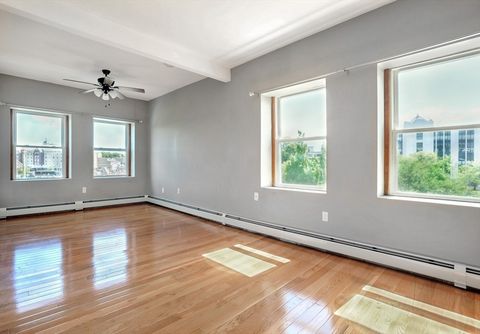 Photo of 56 Peabody Street #3-E, Salem, MA 01960 (MLS # 73538856)