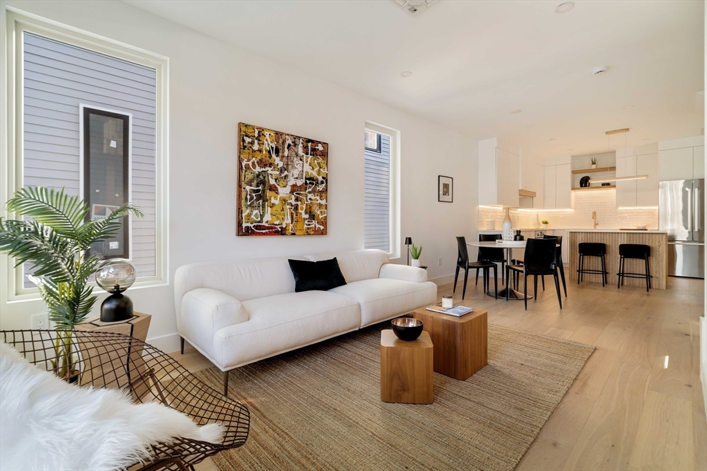 33 Webster Avenue 33