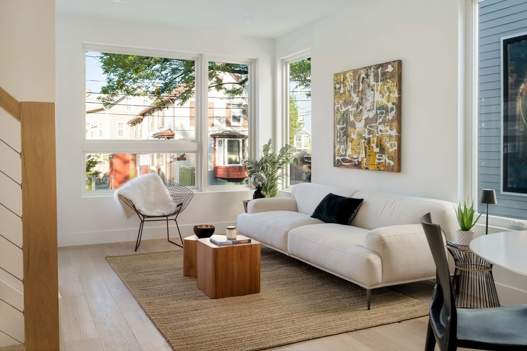 33 Webster Avenue 33