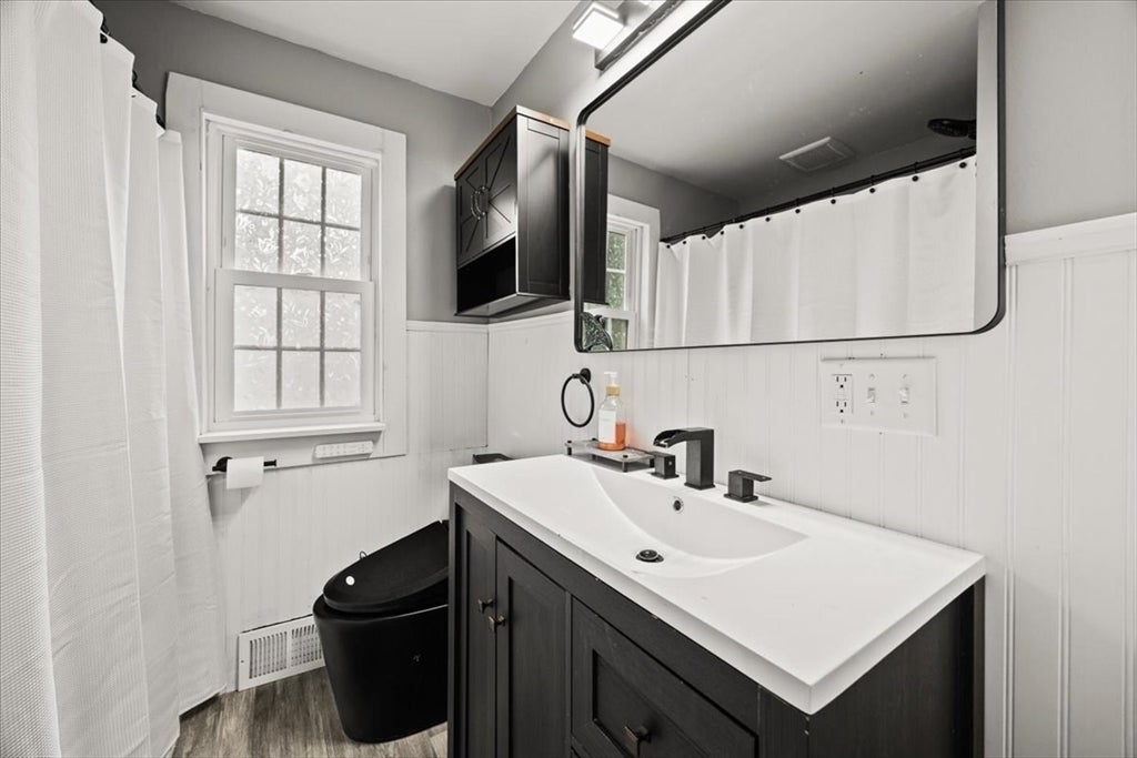 35 Anawan St, Rehoboth, MA, 35 Anawan St, Rehoboth, MA Photo #22