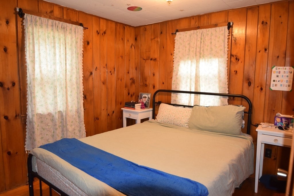 16 Circuit Rd E, Yarmouth, MA Photo #7