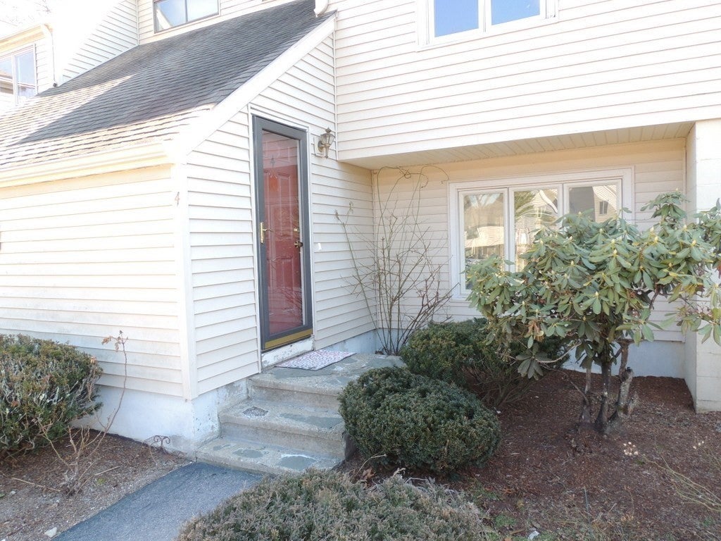 399 Great Rd 4