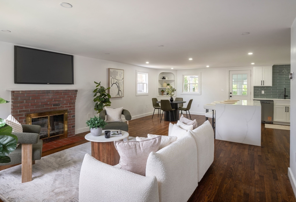 52 Valley Road