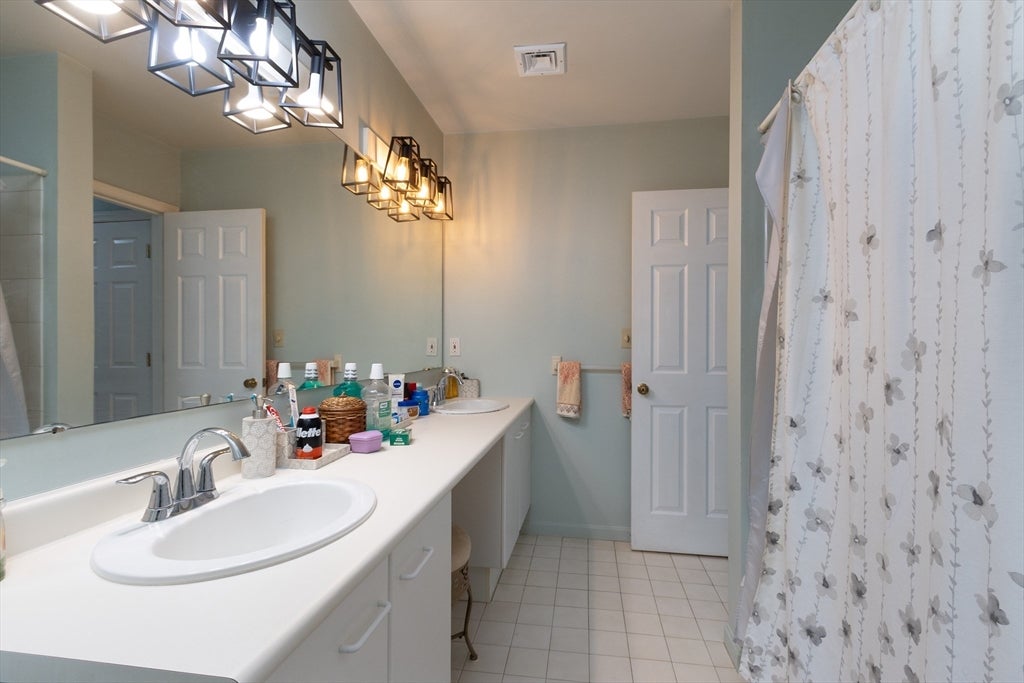 770 Salisbury Street #511, Worcester, MA, 770 Salisbury Street #511, Worcester, MA Photo #14