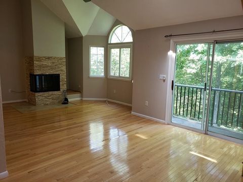 Photo of 117 Tall Oak Dr #E, Weymouth, MA 02190 (MLS # 73452479)