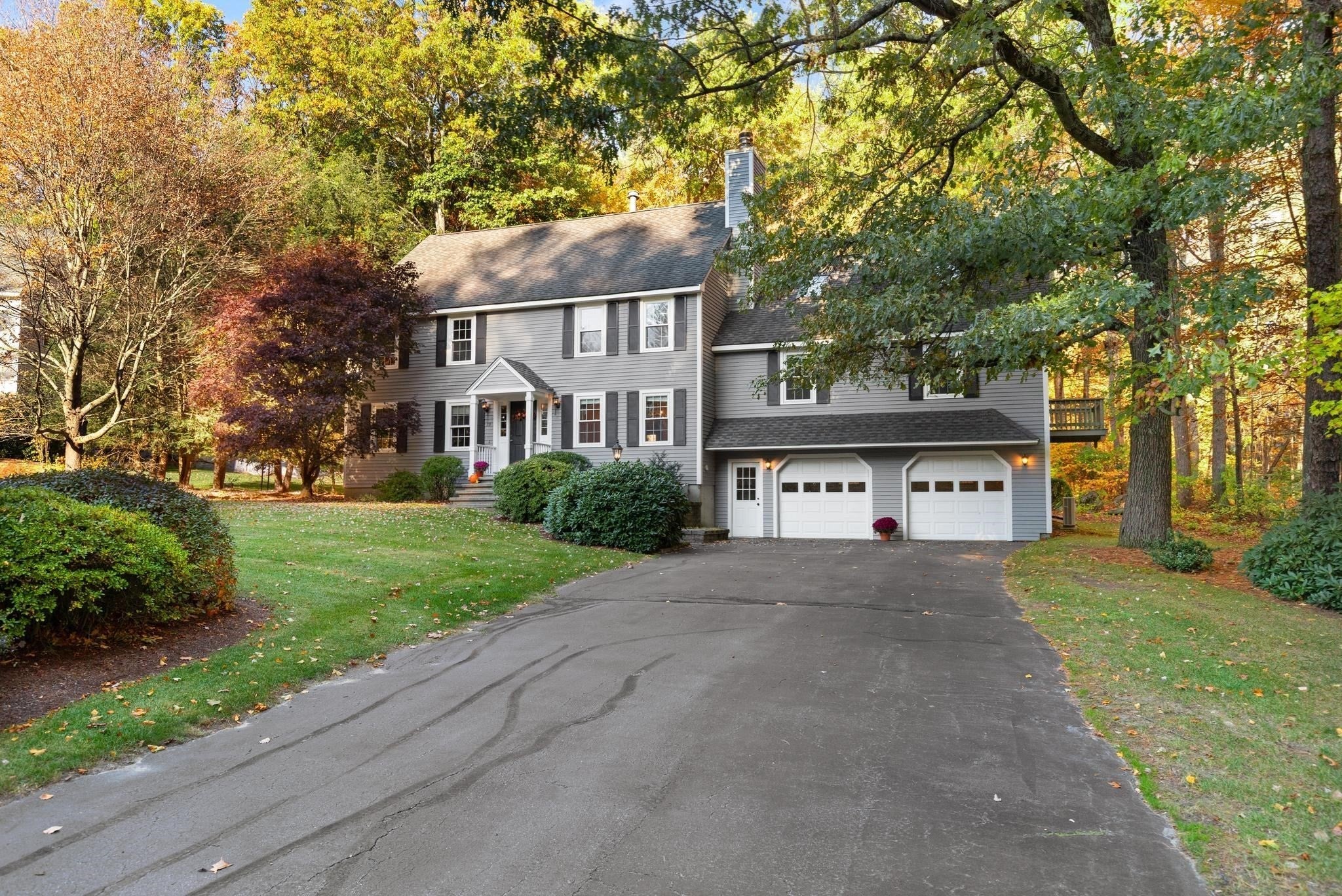 33 Village View Rd