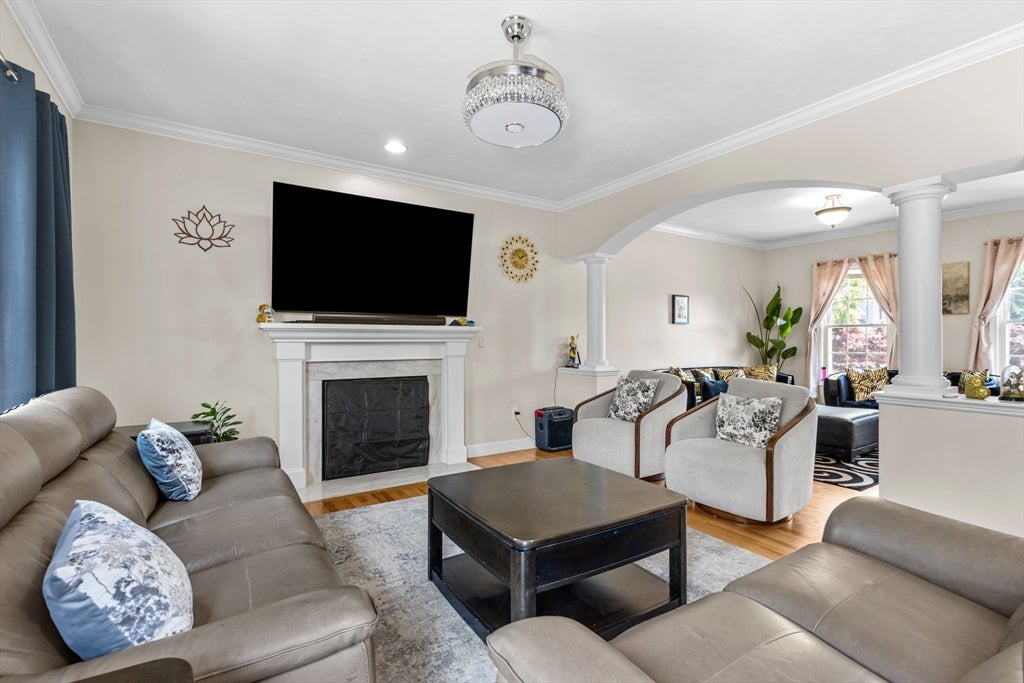30 Willow Creek Dr, Attleboro, MA Photo #10