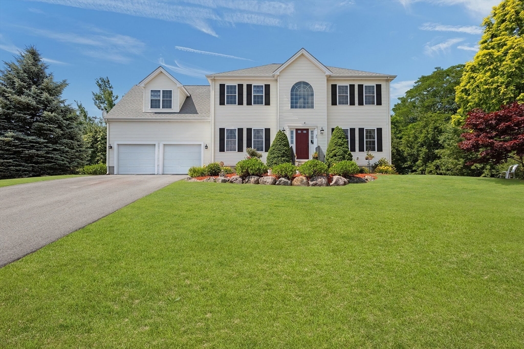 30 Willow Creek Dr, Attleboro, MA Photo #2