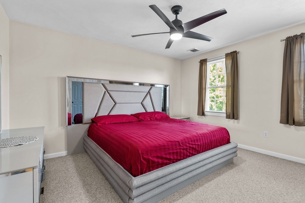 30 Willow Creek Dr, Attleboro, MA Photo #24