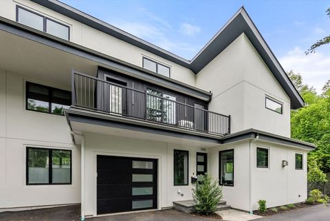 1242-1244 Beacon St 1242 Newton MA 02468