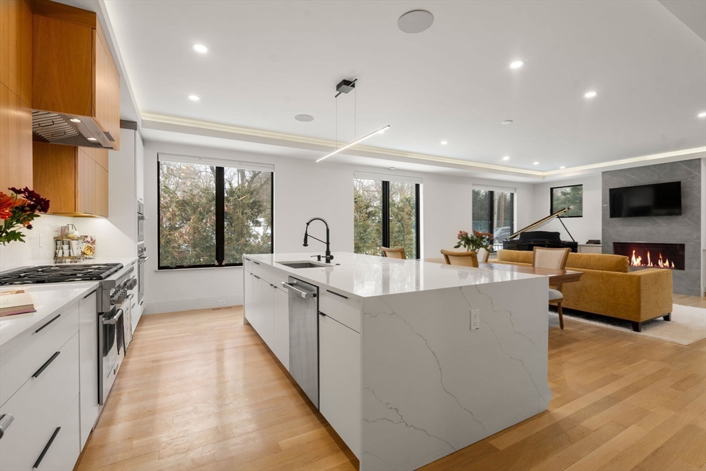 1242-1244 Beacon St 1242