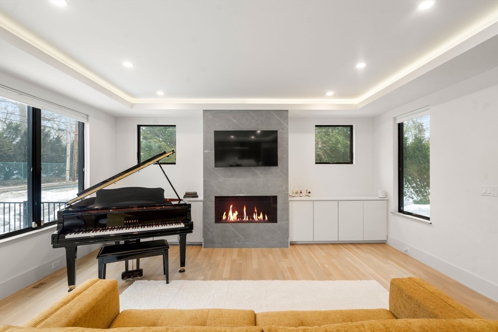 1242-1244 Beacon St 1242