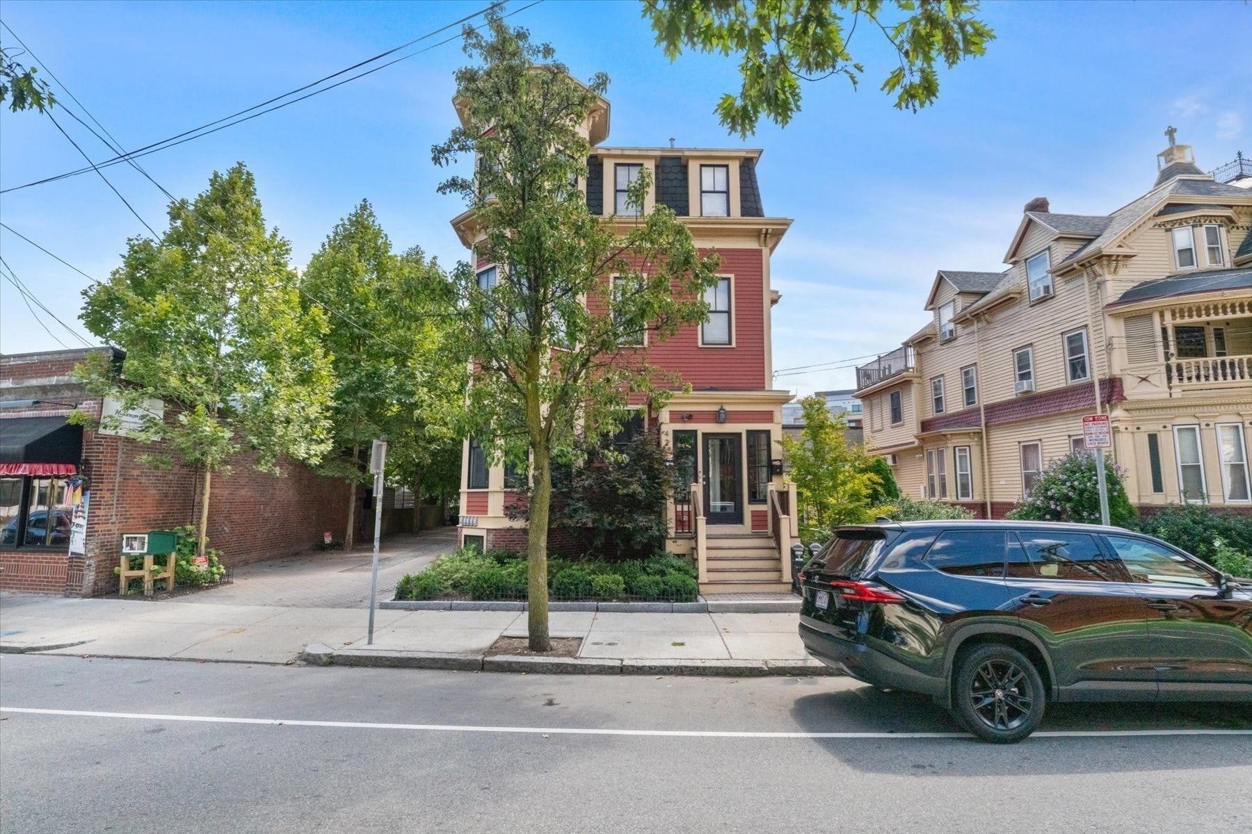 42 Bow St 5, Somerville MA 02143
