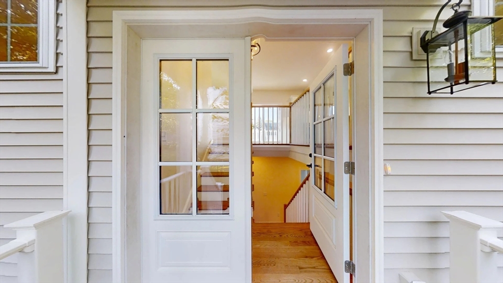 16 Clinton St
