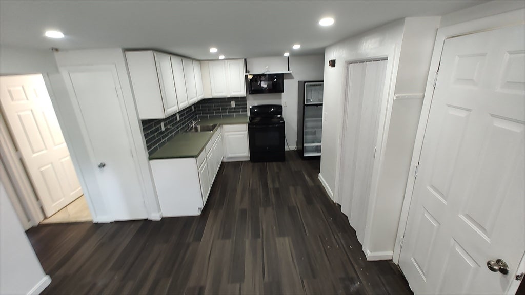 425 W Elm St #1, Brockton, MA Photo #4