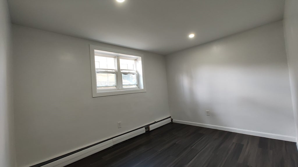 425 W Elm St #1, Brockton, MA Photo #17