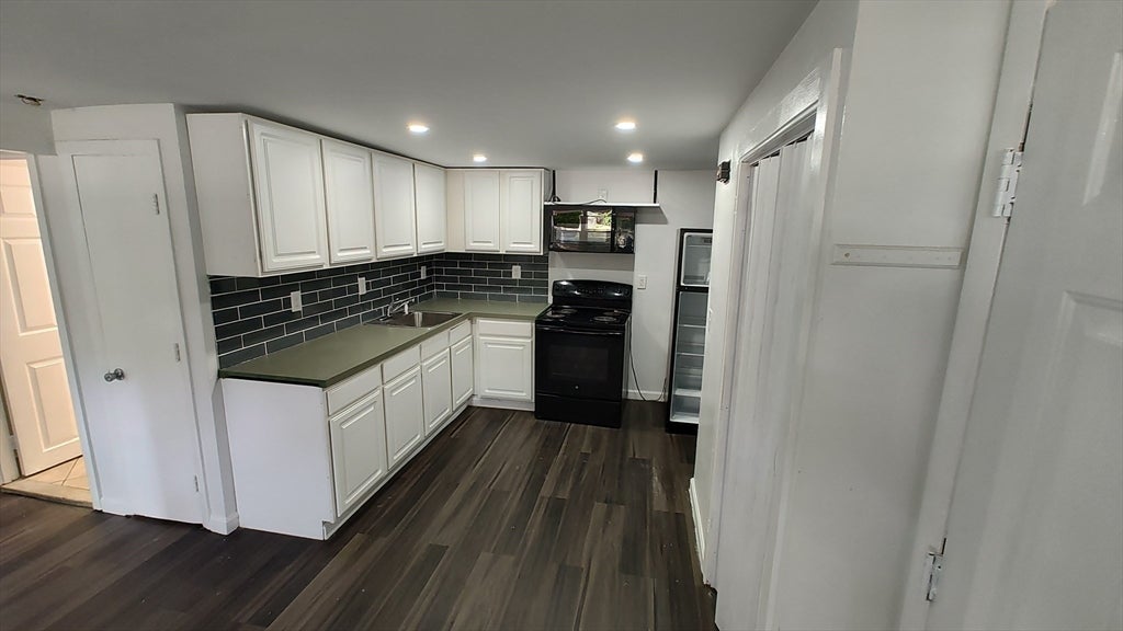 425 W Elm St #1, Brockton, MA Photo #1