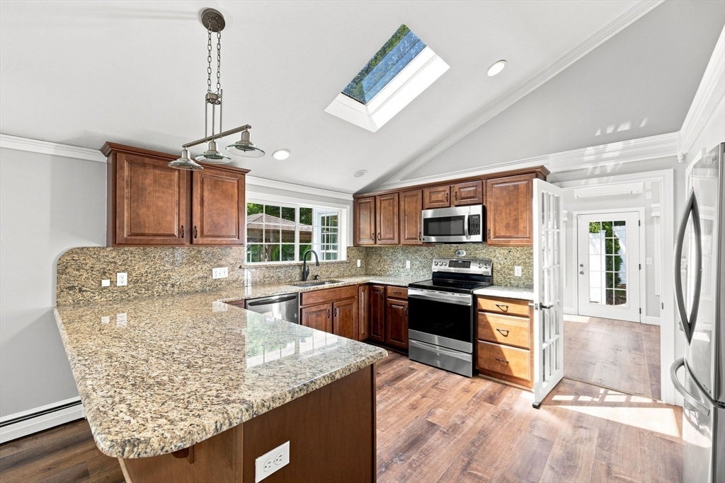102 Lakeside Dr, Monson, MA, 102 Lakeside Dr, Monson, MA Photo #21