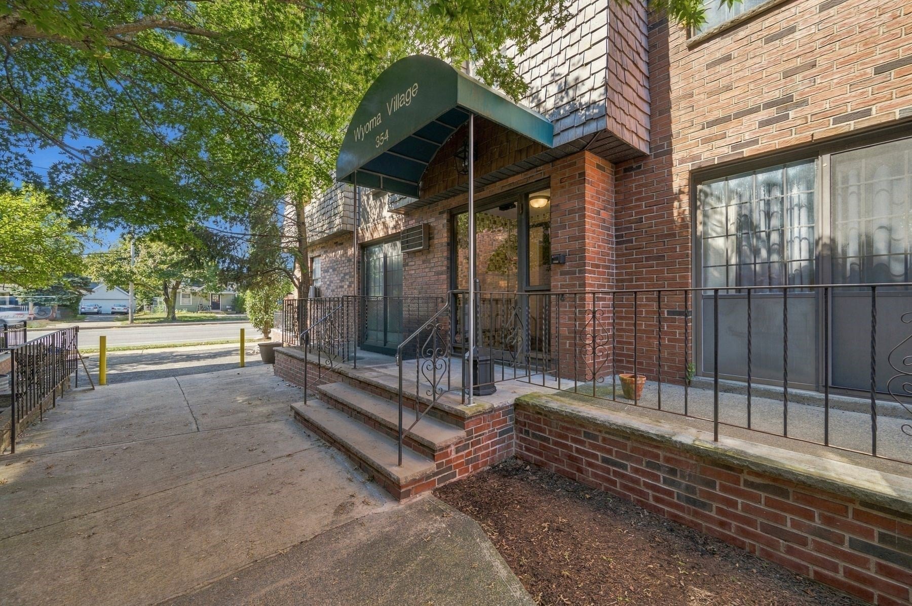 354 Broadway #5, Lynn, MA Photo #2