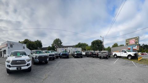 639 Rogers St Lowell MA 01852