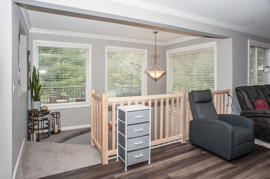 1501 Old Bridge Ln 1501