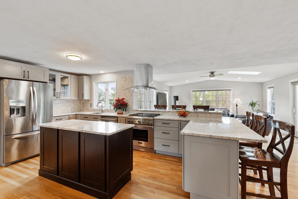 2 Greenbrier Drive