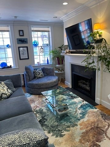 62 Myrtle Street #3, Boston, MA, 62 Myrtle Street #3, Boston, MA Photo #3