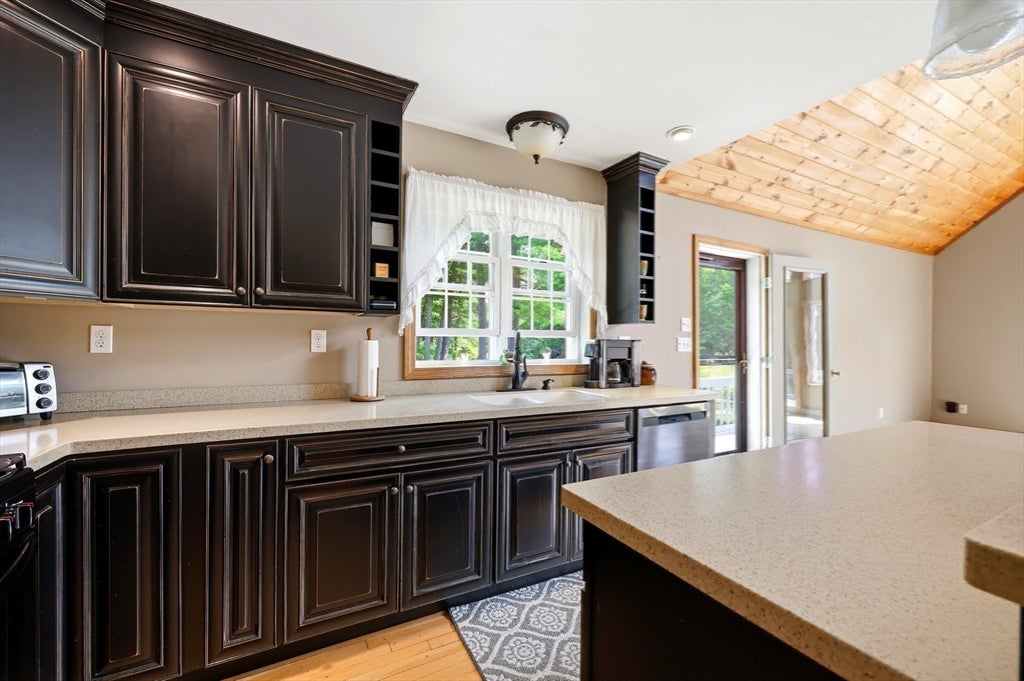 259 Greenwich Rd, Ware, MA, 259 Greenwich Rd, Ware, MA Photo #17