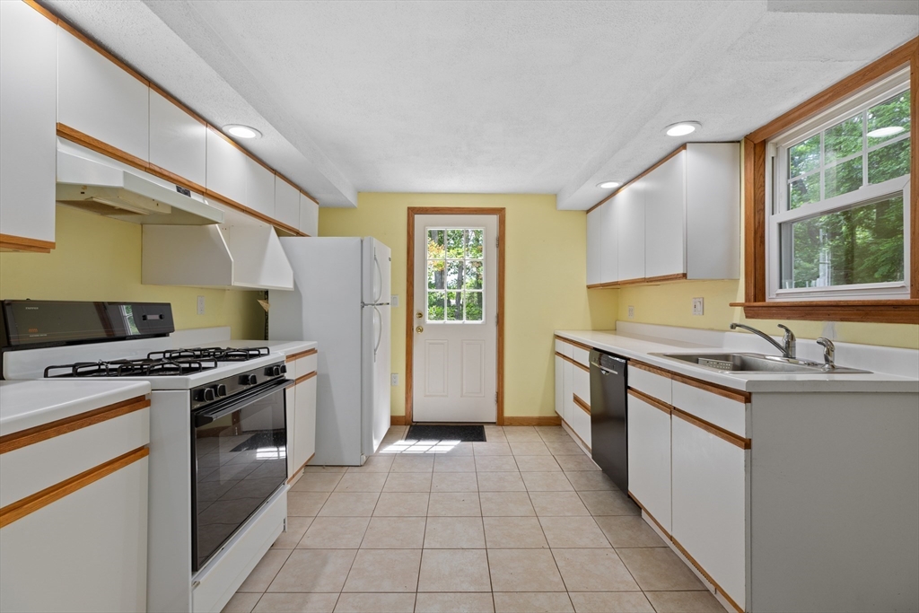 48 Purity Springs Rd