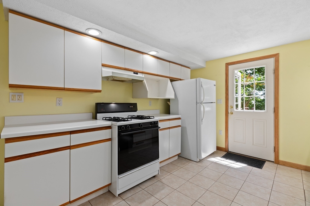 48 Purity Springs Rd