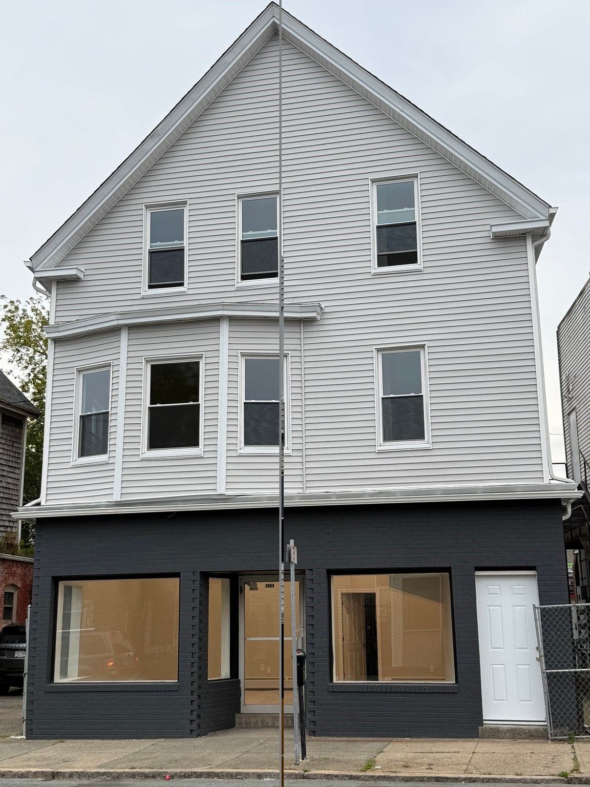 Photo of 1653 Acushnet Ave, New Bedford, MA