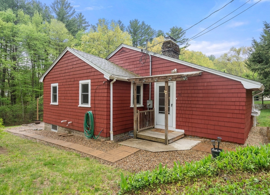 30 Stonebridge Rd