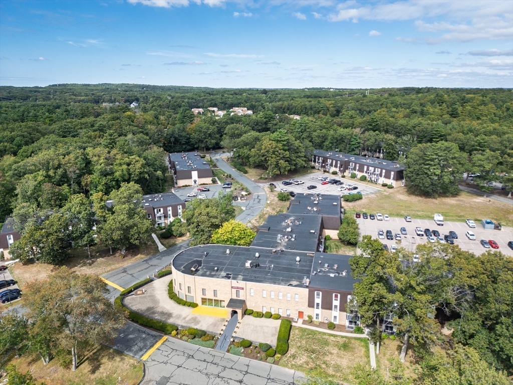 14 Shadowbrook Lane 30